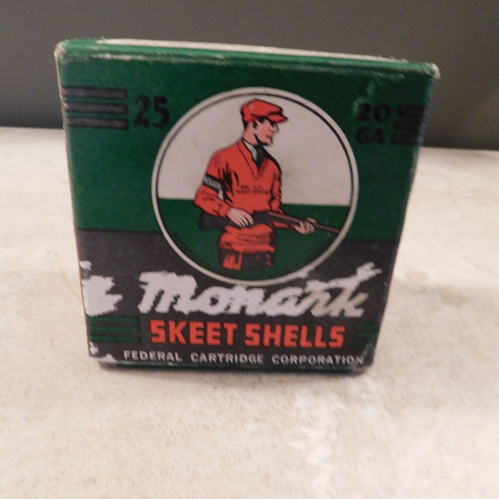 Vtg. EMPTY 1950's MONARK SKEET SHELL 2O GA. BOX / FEDERAL CARTRIDGE CORPORATION