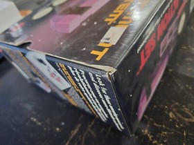 Nintendo NES Action Set System Console Complete in Box CIB Zapper Mario Duck