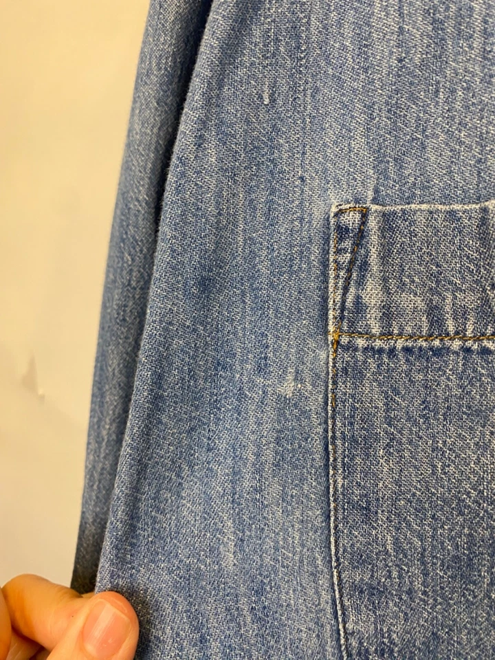 VTG Guess Men's Size XL Long Sleeve Denim Button Down Shirt 90s Made in USA - Image 3 of 4