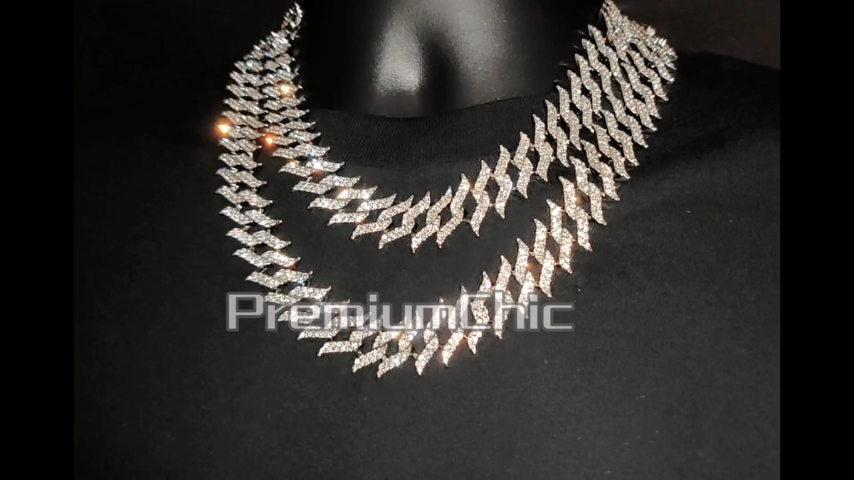 Gold Spike Choker ICED Miami Cuban Link Chain Spike Choker