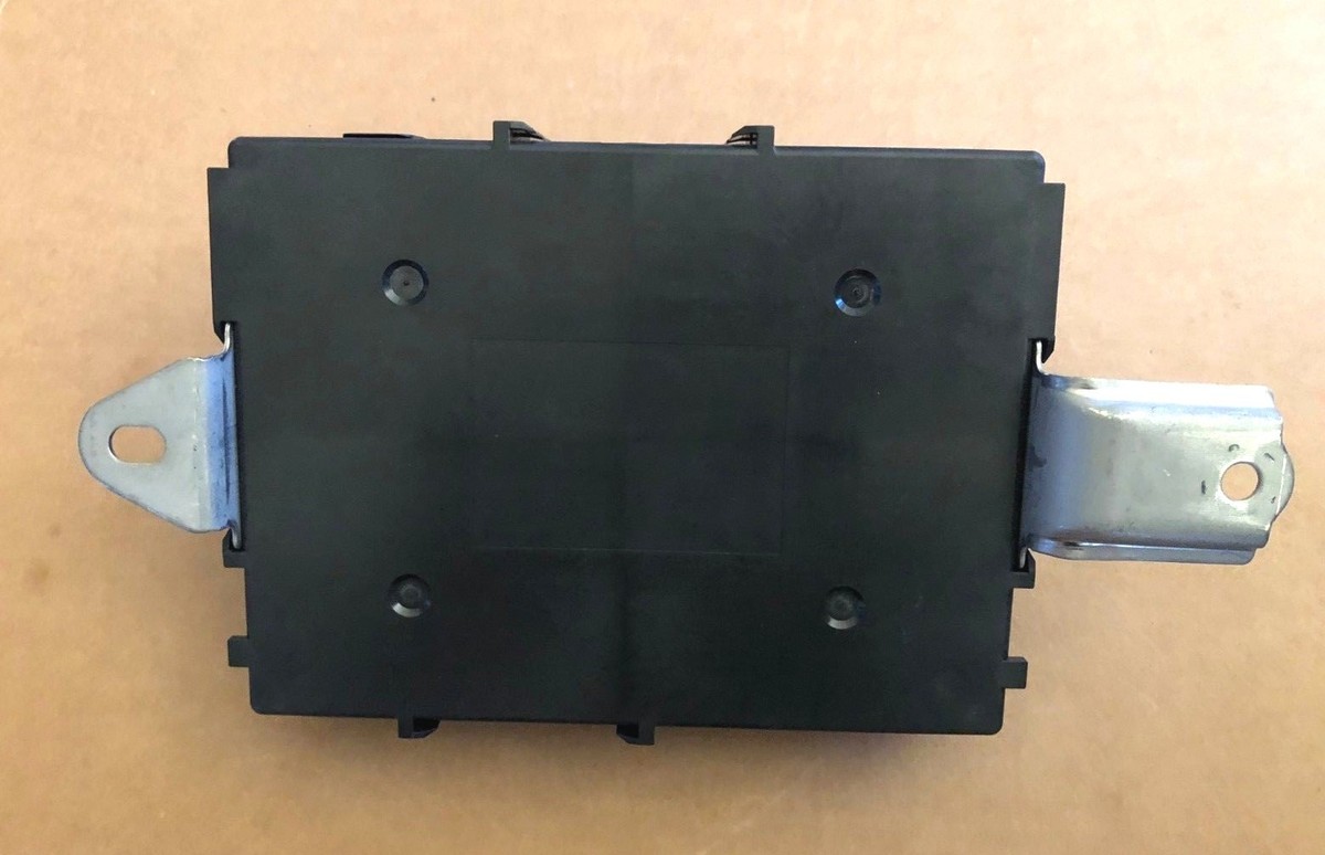 2016-2018 LEXUS RX350 RX450H BRAKE CONTROL POWER SUPPLY UNIT