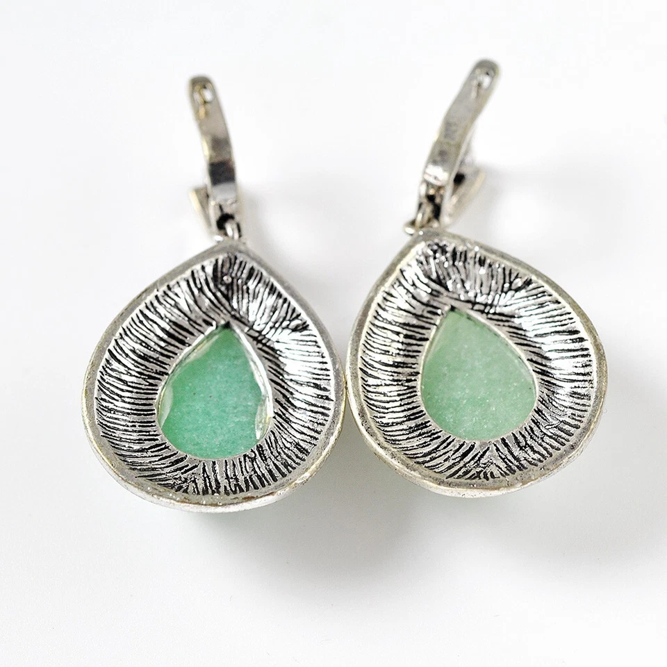 Pendiente gota lágrima plata tibetana gota aventurina verde natural Foto 2 de 2