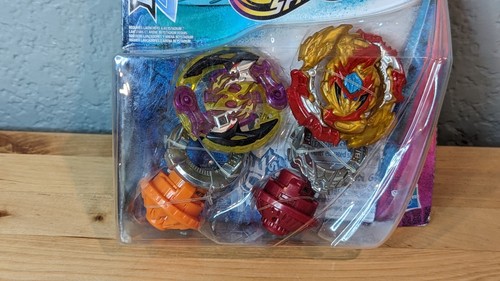 BEYBLADE Burst Rise Hypersphere Paquete Doble Lord Spryzen S5 y Roktavor R5 Hasbro - Imagen 2 de 3