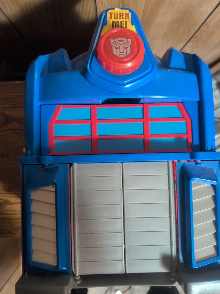 Juego Hasbro Transformers Optimus Prime Firehouse 2010 de colección Foto 3 de 4