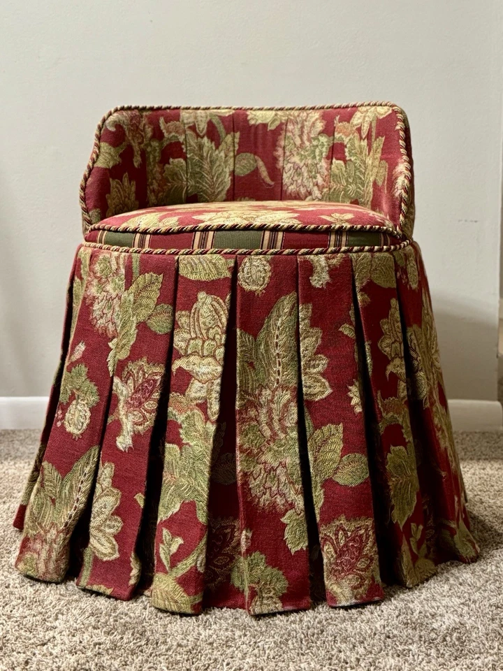 Vtg Skirted Barrel-back Vanity Chair Skirted Boudoir 24.5” Tall - Image 2 of 4