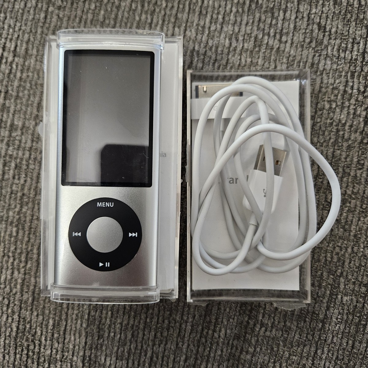 iPod nano 第5世代 16GB シルバー Apple iPod nano 5th Generation Silver (16 GB) for sale