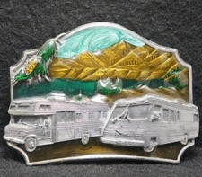 WL15159 VINTAGE 1987 TWO RVS IN MOUNTAINS NATURE TRAVELING ARTWORK BELT BUCKLE