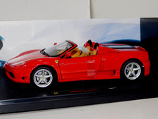 Hot Wheels Ferrari 360 Modena Spider 2000 1:18 P9902