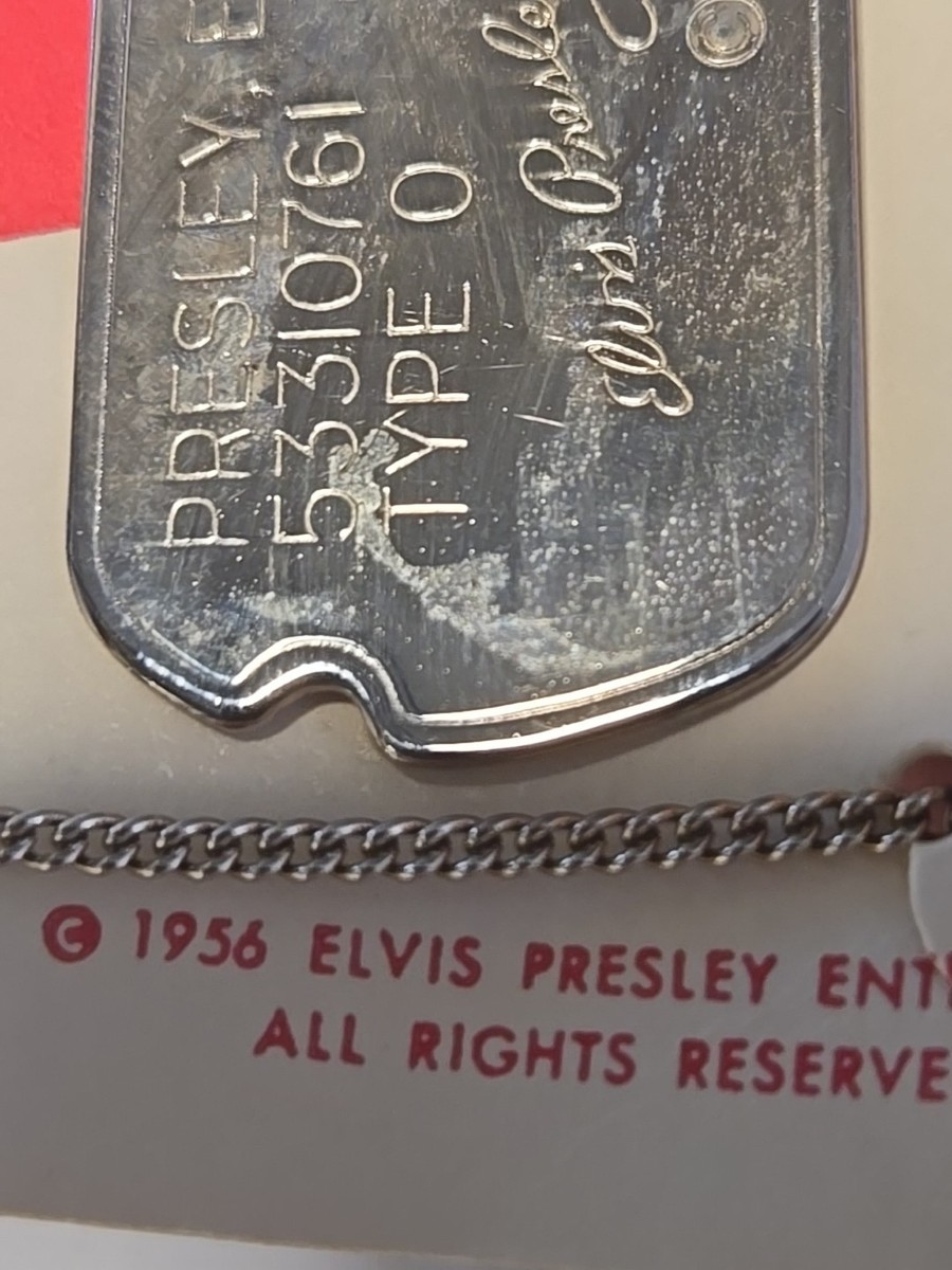 ヴィンテージ ELVIS PRESLEY 1956 レンチキュラー・バッジ 1956 ELVIS PRESLEY ORIGINAL DOG TAG W/CARD | eBay
