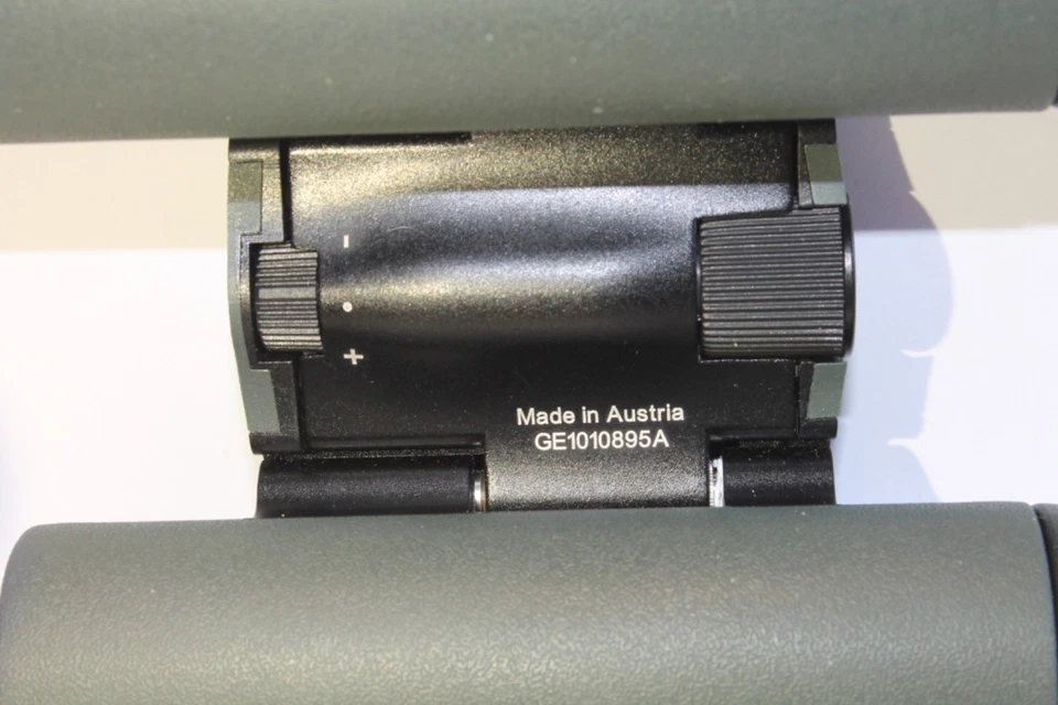 Swarovski CL Pocket 8x25 Binoculars - Image 4 of 4