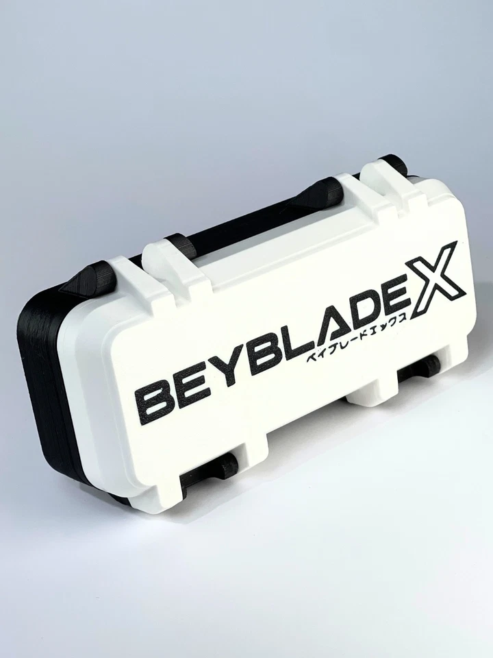 Beyblade X, Boîte de Compétition pour Toupies Beyblade X, Deck Case 3 on 3, Box - Imagen 3 de 4