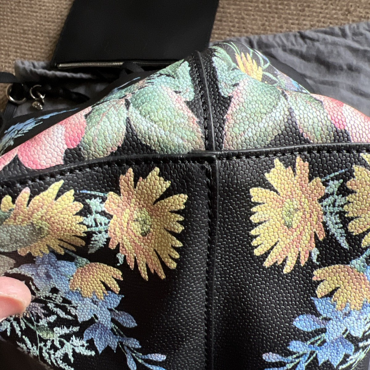 Alexander McQueen Black Floral Print Tote Bag +Pouch With Tag | eBay