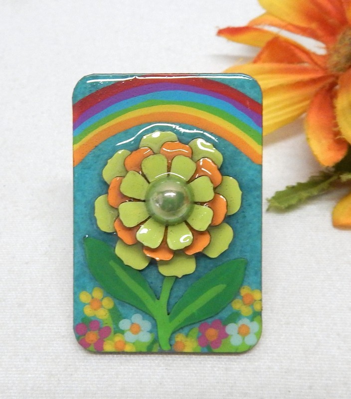 Echo & Hara Multicolor Dimensional Flower Pin, Collectible Fashion  Brooch Pin