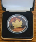 2014 Canadian Maple Leaf Colorized also with gold FV $5.00 rev Elizabeth II 1oz