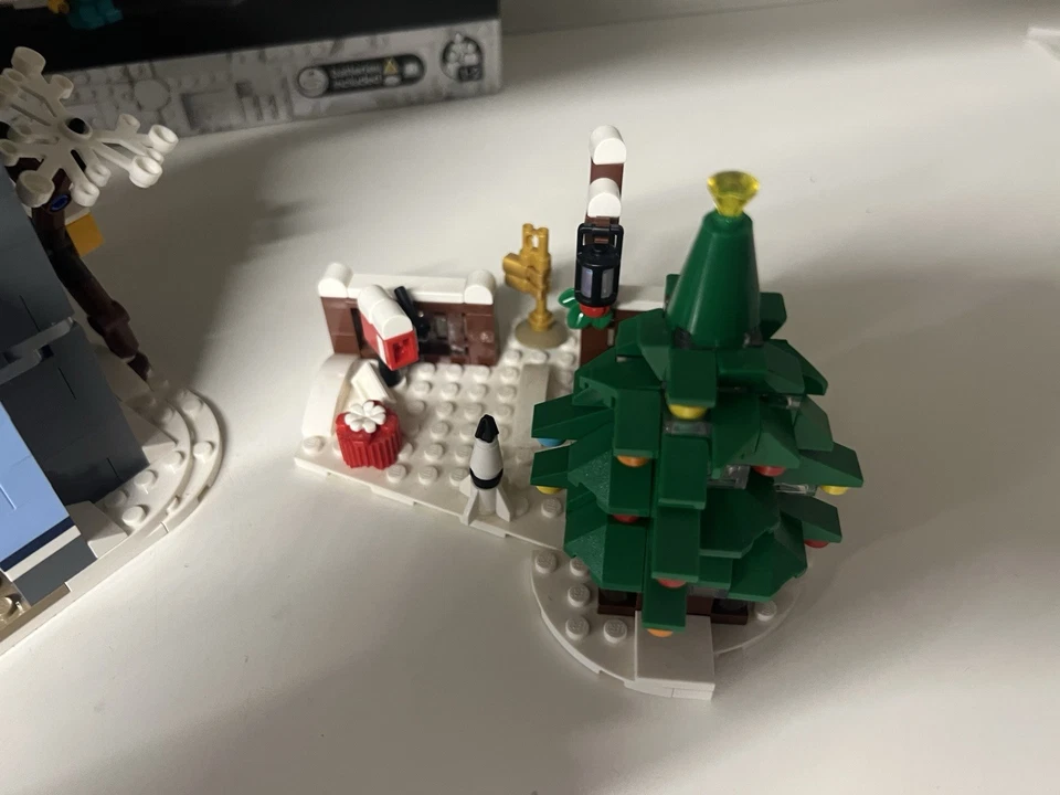 LEGO 10293 Santa's Visit, Foto 4 von 5