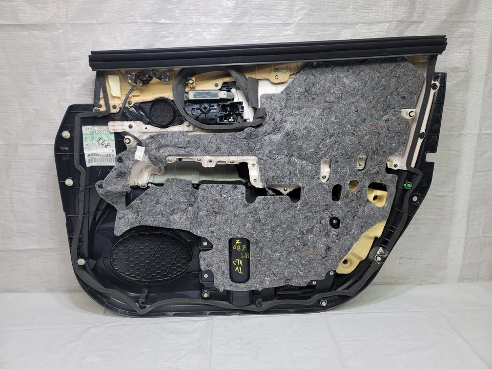 2010-2012 Lexus RX450h Front Left Driver Door Trim Panel OEM 6762048720C4 - Image 4 of 4