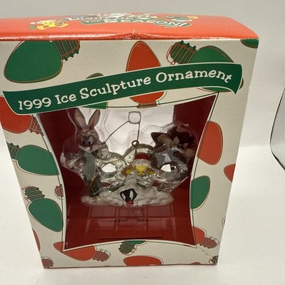 Looney Tunes Characters 1999 Ice Sculpture Ornament Warner Bros Store New in box