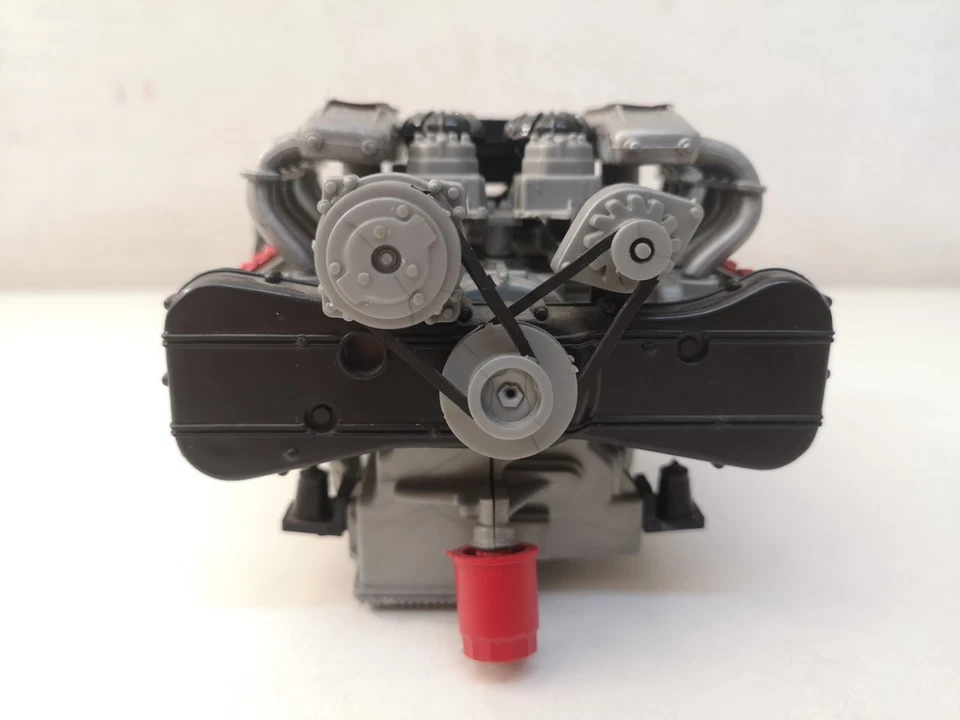 Motore Ferrari Testa Rossa Testarossa Pocher Rivarossi Scala 1/8 -H8 - Immagine 2 di 4