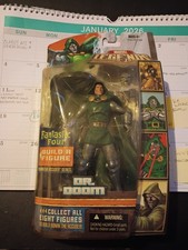 Marvel Legends Dr. Doom Fantastic Four - Ronan The Accuser Series BAF VHTF
