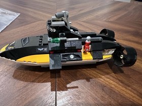 LEGO Batman 7885: Robin&rsquo;s Scuba Jet: Attack Of The Penguin Penguin And Submarine