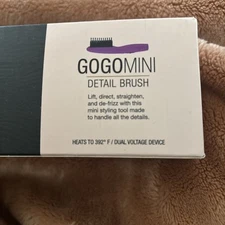 Calista Gogo Mini Round Brush Purple