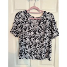 Loft Outlet Women's Floral Top Dark Navy White Short Sleeve V Neck Blouse Size S