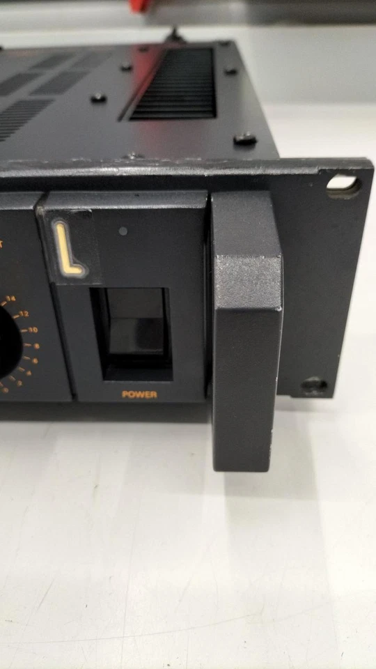 TOA P75D Power amplifier rack type From Japan - Image 3 of 4