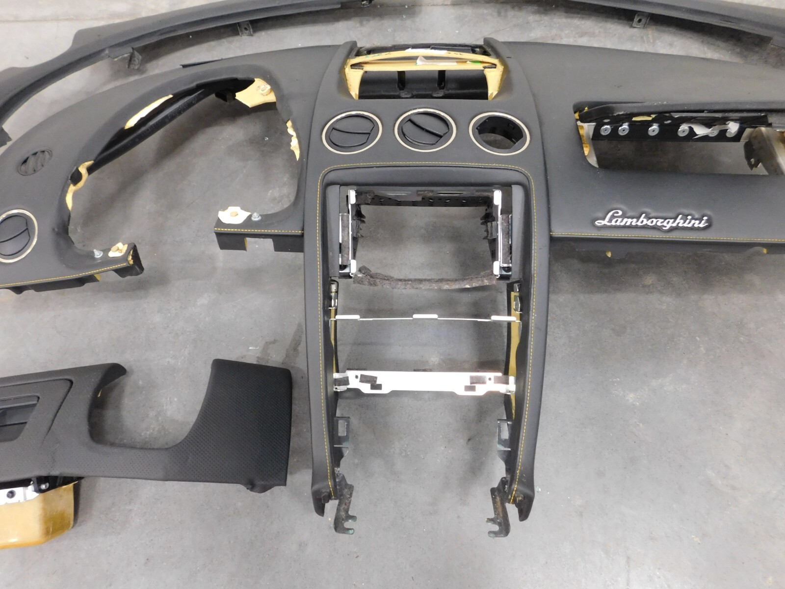 2010 11 12 13 14 Lamborghini Gallardo Dash Panel #9222 D7