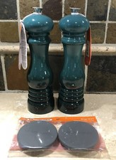 Set of "Juniper" LE CREUSET Salt & Pepper Mill Grinders with Rubber Caps Cactus