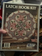 New 23  Round Heart Floral Romantic Cottage Latch Hook Rug Kit