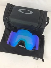 Excellent Oakley Fall Line M Snow Goggles, Matte Black Frame, PRIZM Argon Iridiu