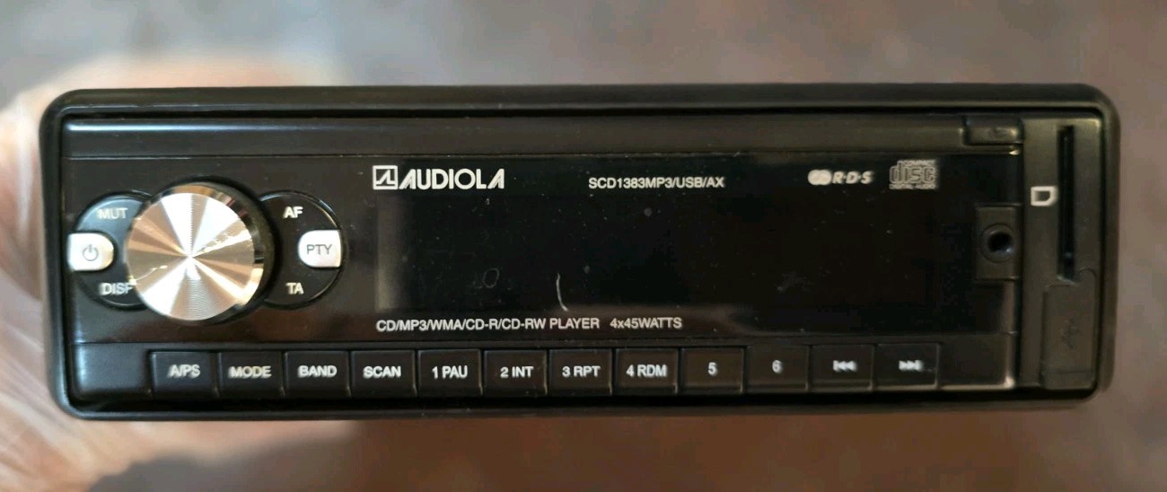 Autoradio Audiola SCD1383MP3 Usata Come Nuova | USB AUX SD Offerta