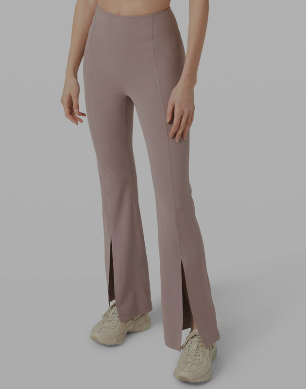LULULEMON IN THE GROOVE FLARE PANT SIZE 4 $118