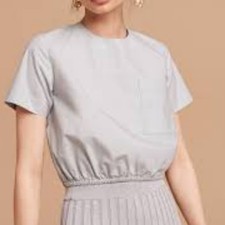 Aritzia Wilfred Cotton Lausanne Blouse in Lune grey in size Medium