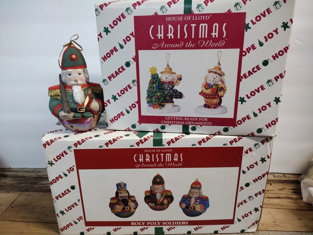 House of Lloyd Christmas Around the World Getting Ready For