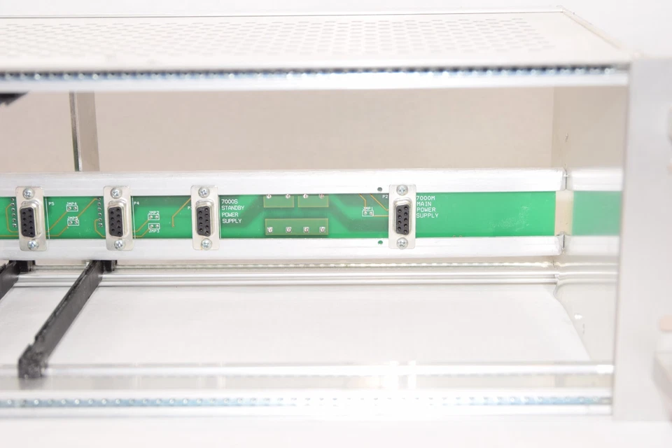 FOXCOM ITE 1999 7000M/S 3035002 D1 BackPane Chassis Bracket Rack - Image 3 of 4