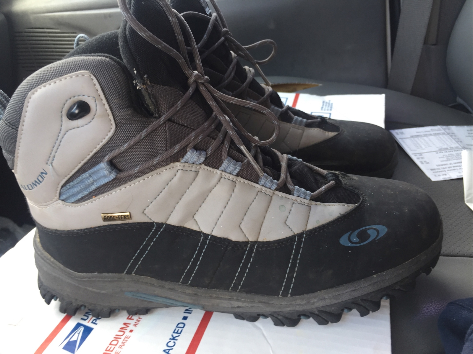 Stivali impermeabili Salomon 643001 Quest Gore Tex da trekking uomo 11 5 USA isolati