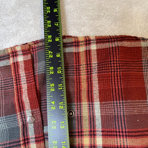 Volcom Mens Flannel Shirt Small Classic Fit Red Plaid Cotton Blend Long Sleeve - Picture 2 of 9
