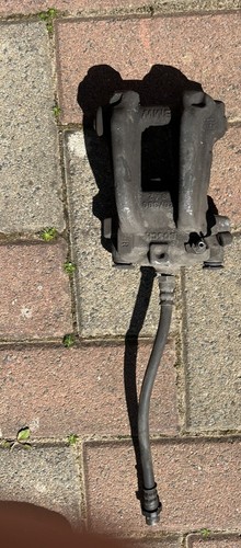 BMW 6850858 F20 F30 F21 F31 F32 F22  Bremssattelgehäuse Bremssattel hinten re...