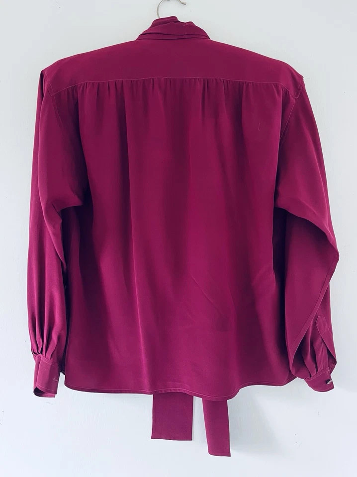 Blusa vintage Yves Saint Laurent años 60 seda con lazo en el coño Foto 4 de 4