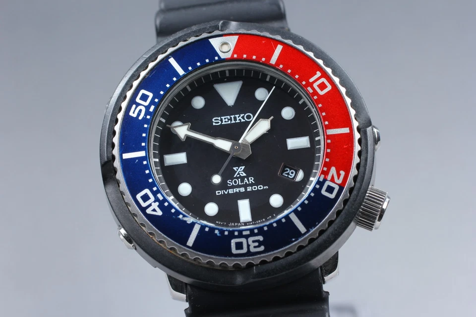 [Casi COMO NUEVO] SEIKO SEIKO PROSPREX V147-0AZ0 Reloj Solar Limitado Para Hombre de JAPÓN Foto 3 de 4