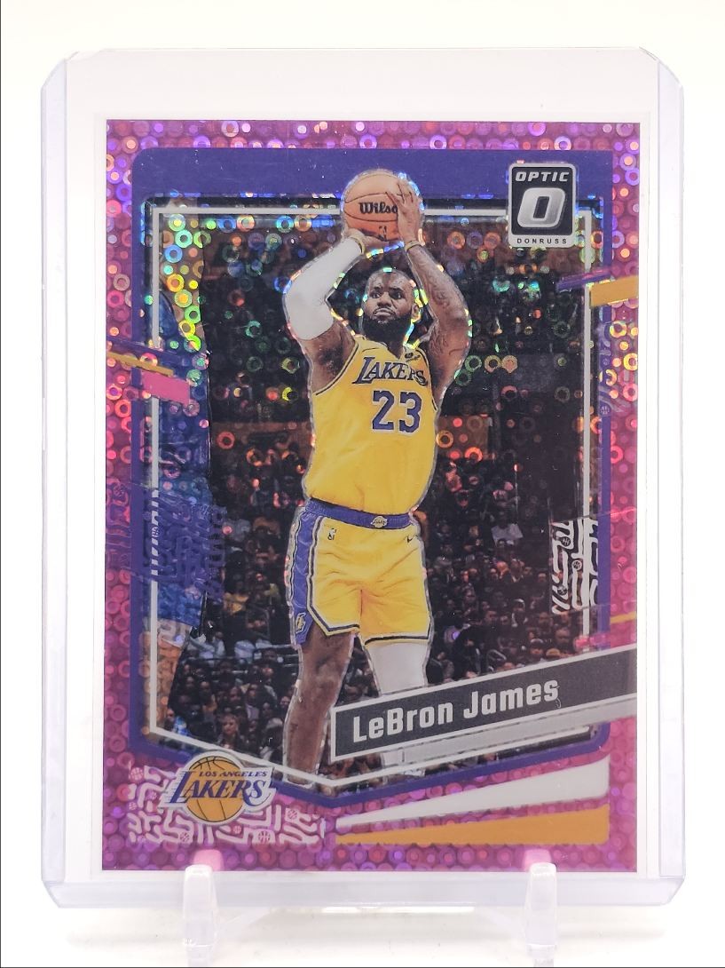 LEBRON JAMES 2023-24 DONRUSS OPTIC PINK FAST BREAK LAKERS 01/25 Q0836