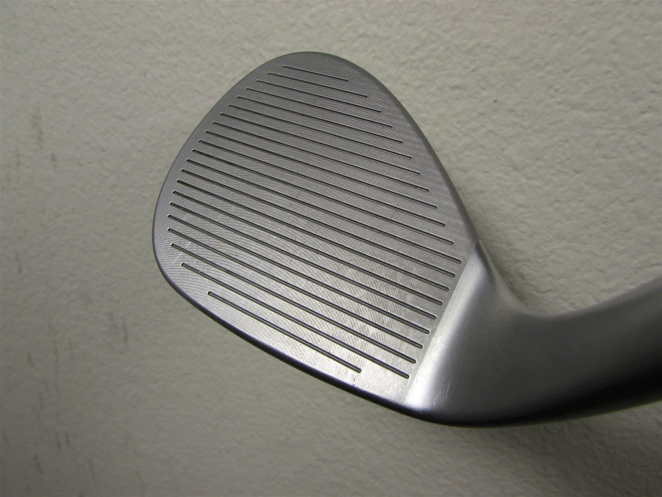 Cleveland Golf CBX FULL-FACE 2 ZIPCORE 56*12 Sand Wedge Catalyst Graphite Shaft - Image 4 of 4