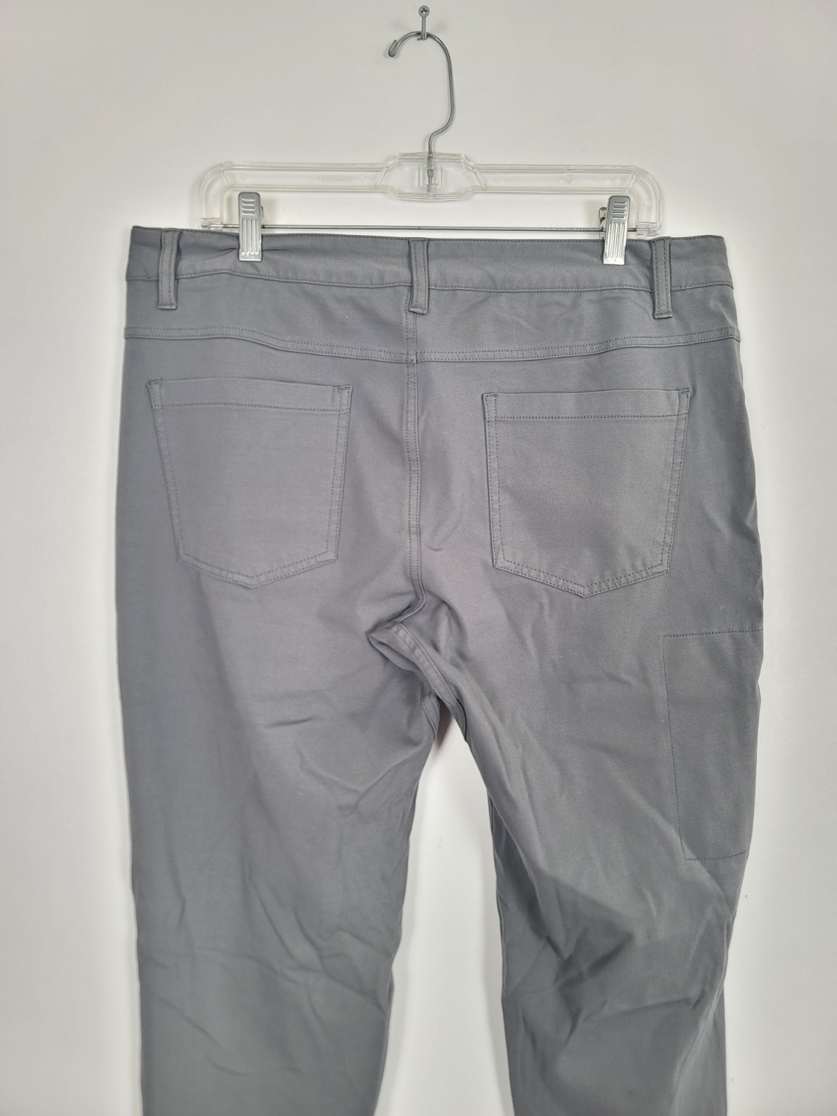 BYLT Everyday Pant 2.0 Mens XL Performance Stretch Chino Golf Travel Casual Gray