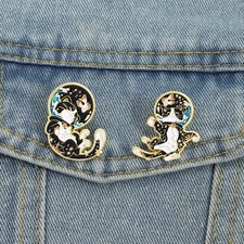 Astronaut Cats Enamel Pins Spacecat Starry Cosmonaut Brooches Lapel Badges Cloth
