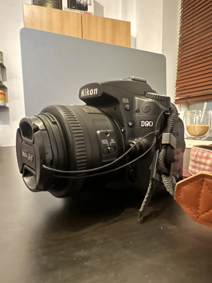 Nikon D90, Foto 2 von 3