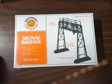 BACHMANN Plasticville  HO Signal Bridge 45134 NEW SEALED