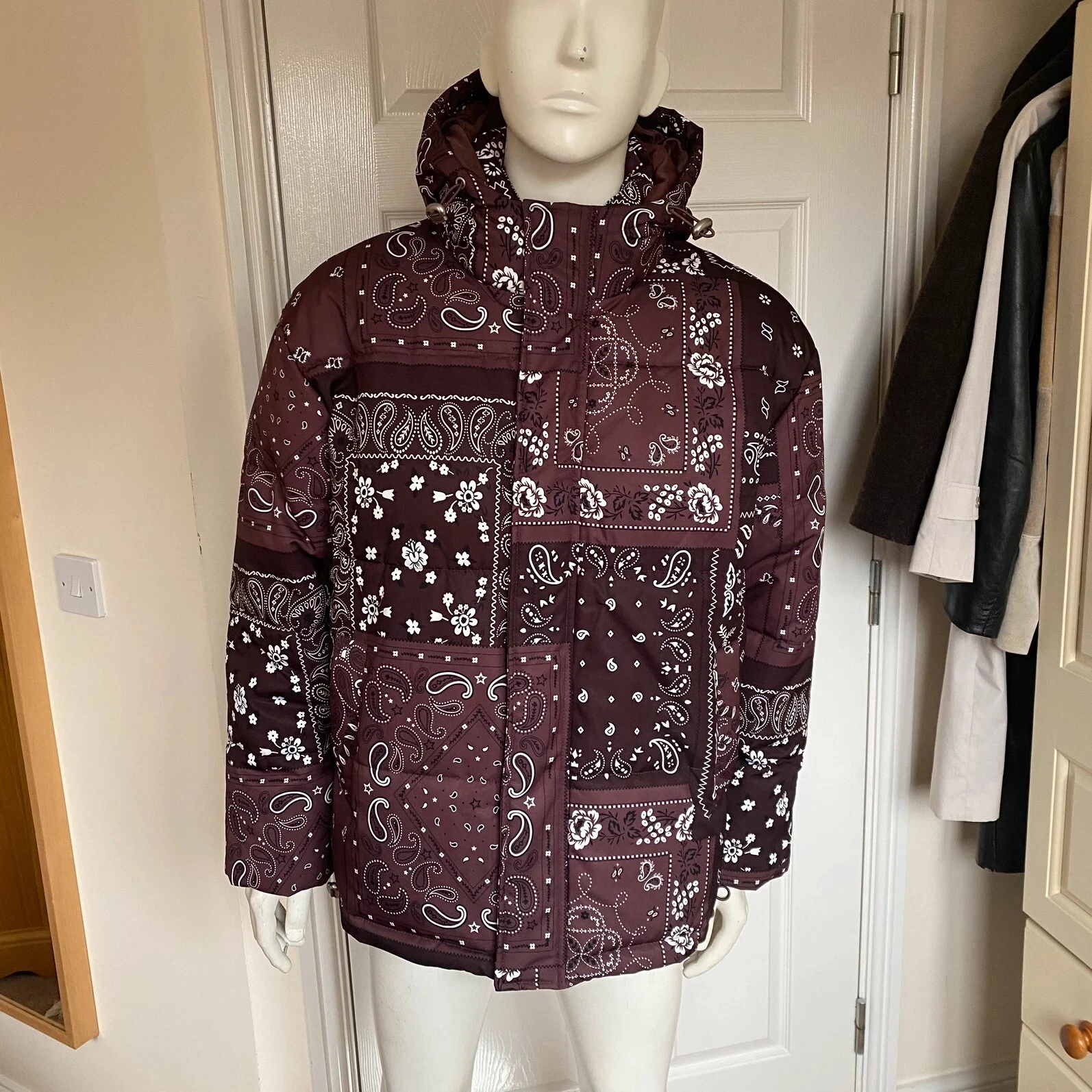 Mennace Paisley Print Hooded Brown Puffer Jacket - Size M, BNWT