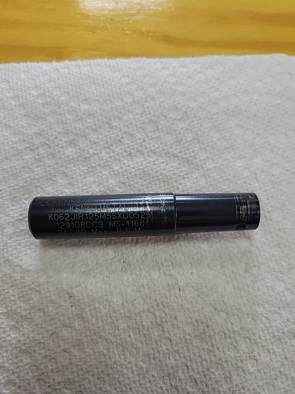 Kennametal 19/32” Indexable Carbide End Mill 5/8” Shank 3.25” OAL (Item# E531