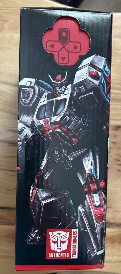 Transformers War For Cybertron Studio Series 09 Gamer Edition AUTOBOT RATCHET - Image 3 of 4